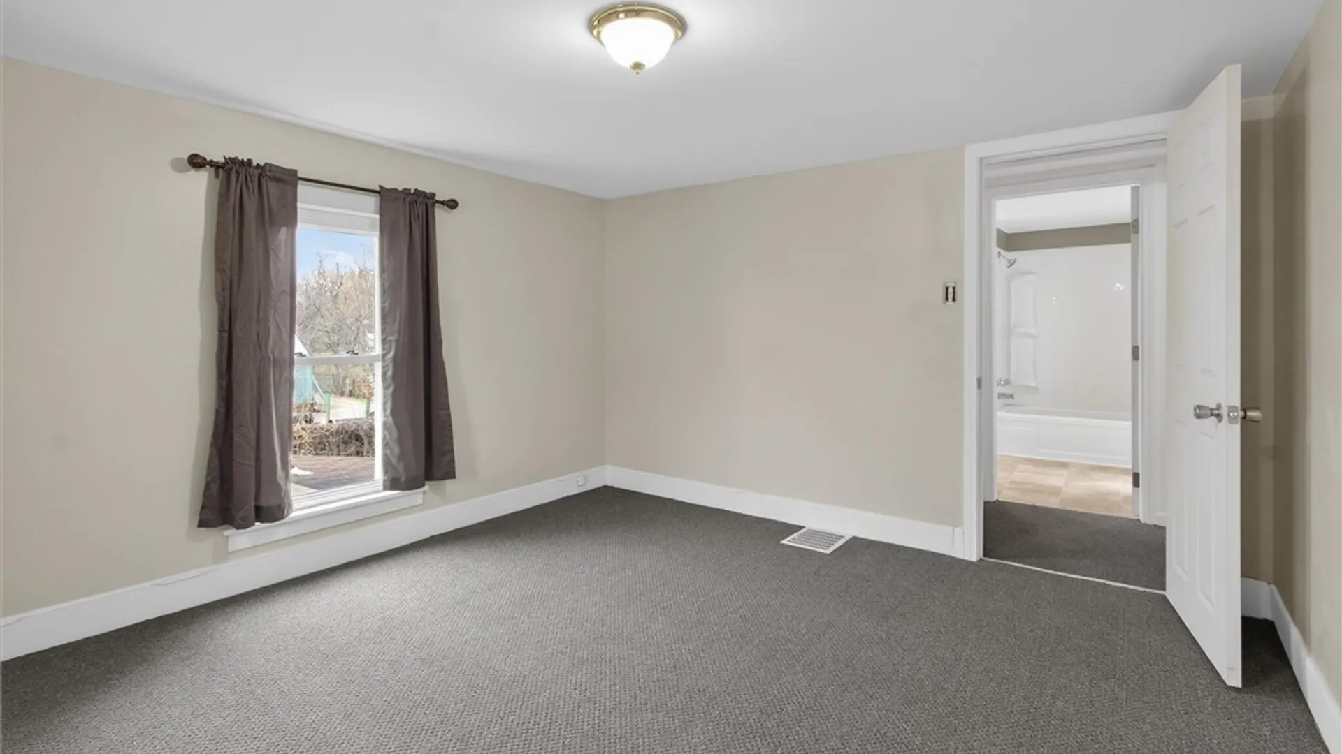 Property at 209 Cooper St, Arcadia, NY 14513 44