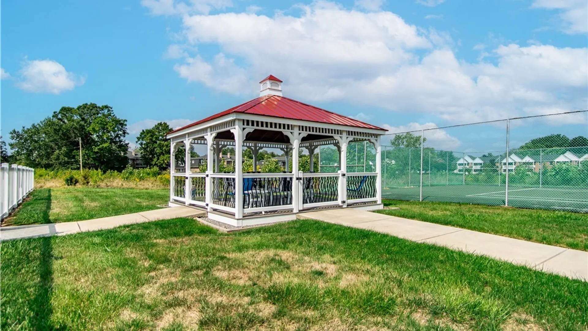 Property at 61D Georgian Lane, Amherst, NY 14221 31