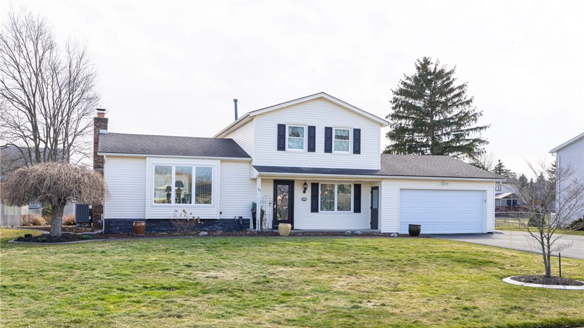 Property at 51 Flynnwood Drive, Greece, NY 14612 30