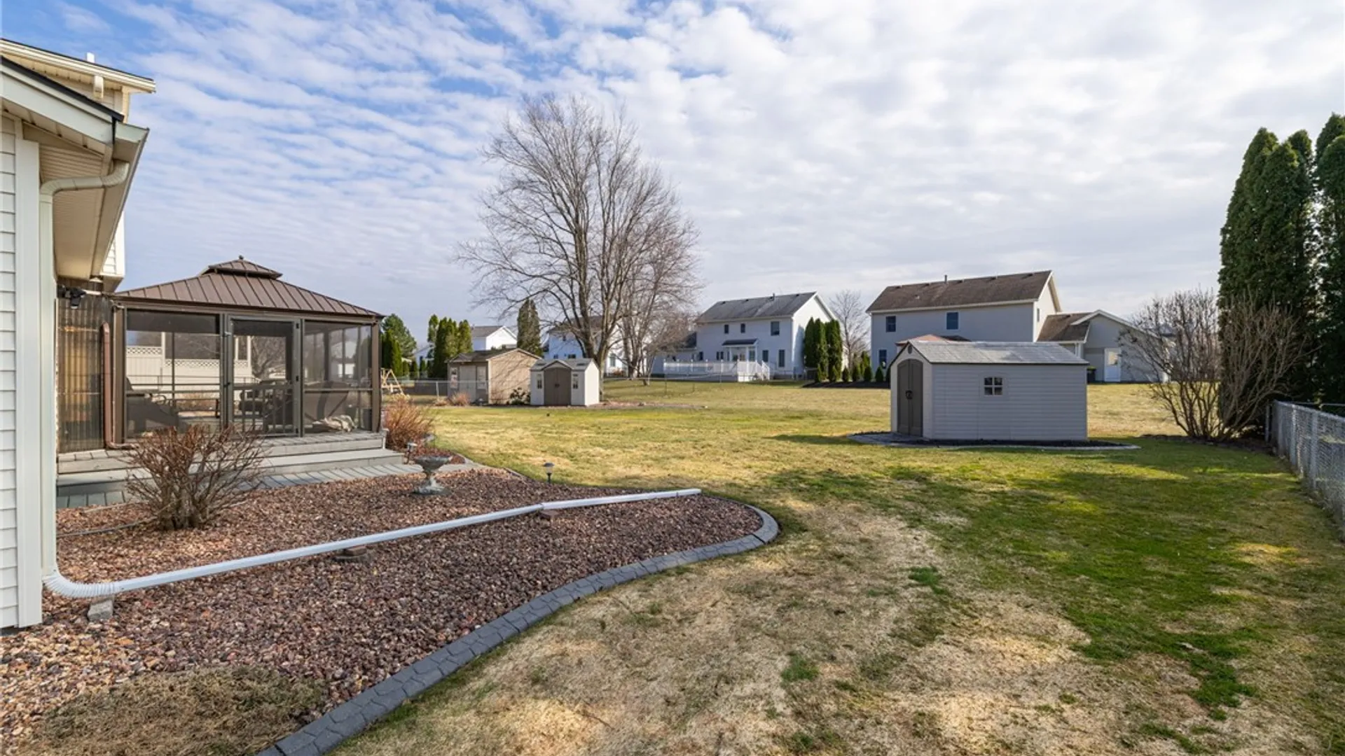 Property at 51 Flynnwood Drive, Greece, NY 14612 34