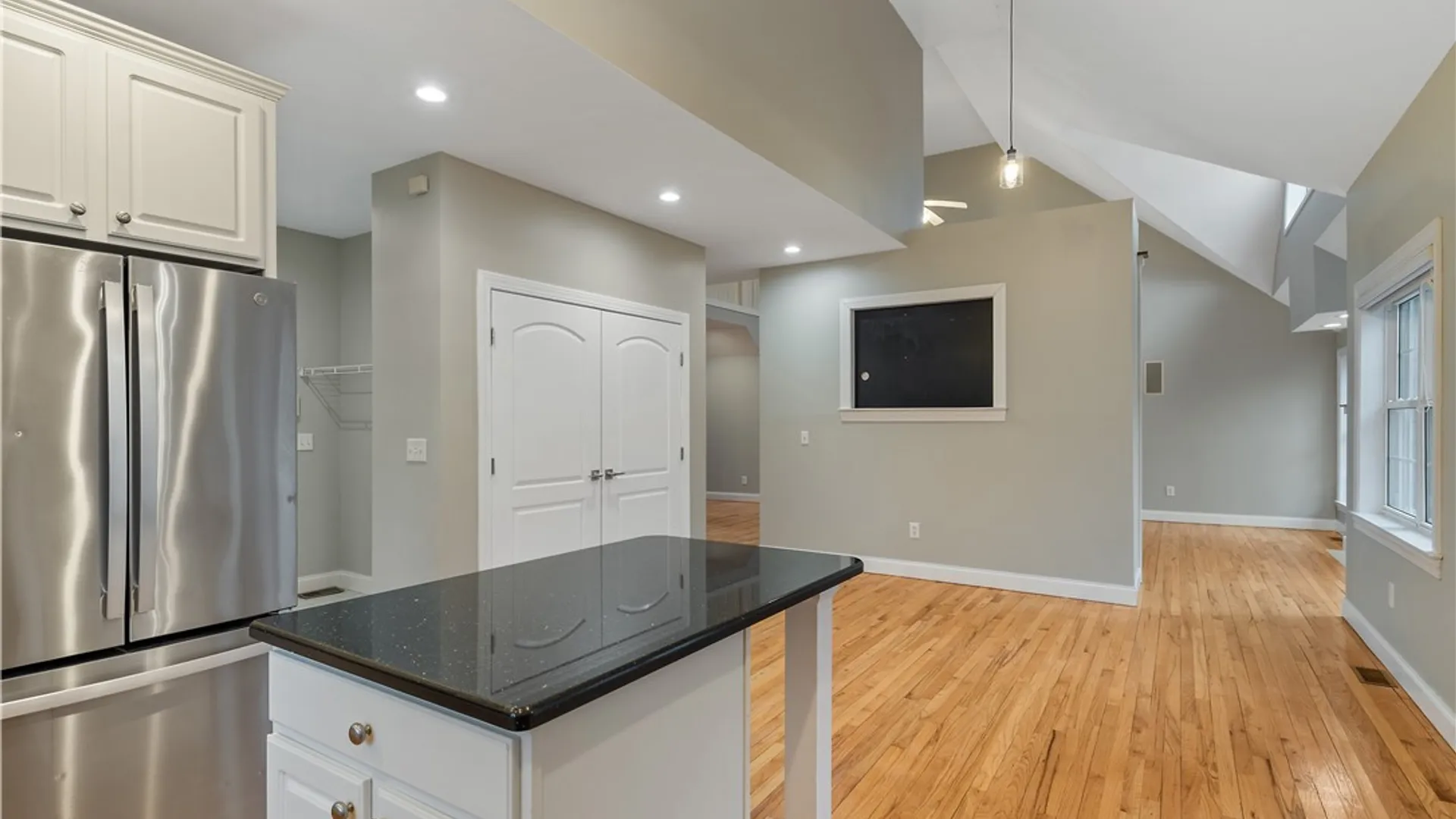 Property at 7541 Plum Hollow Circle, Clay, NY 13090 16