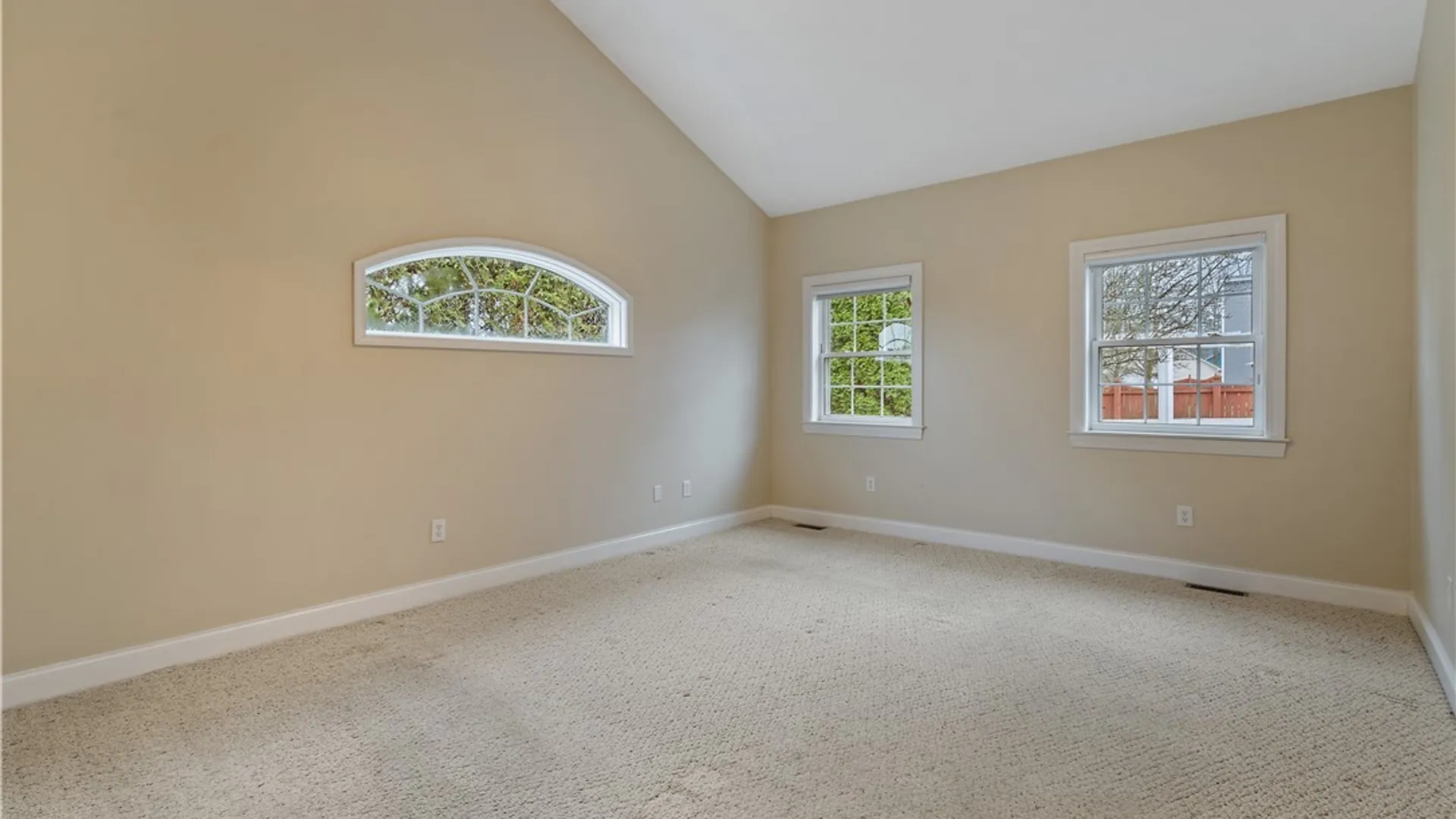 Property at 7541 Plum Hollow Circle, Clay, NY 13090 22