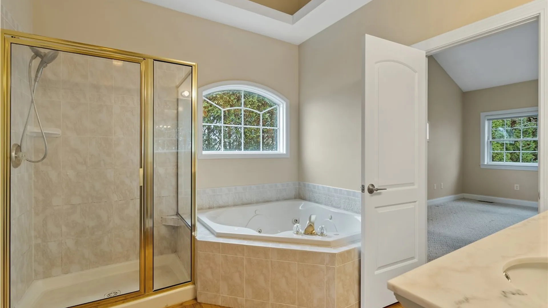 Property at 7541 Plum Hollow Circle, Clay, NY 13090 25