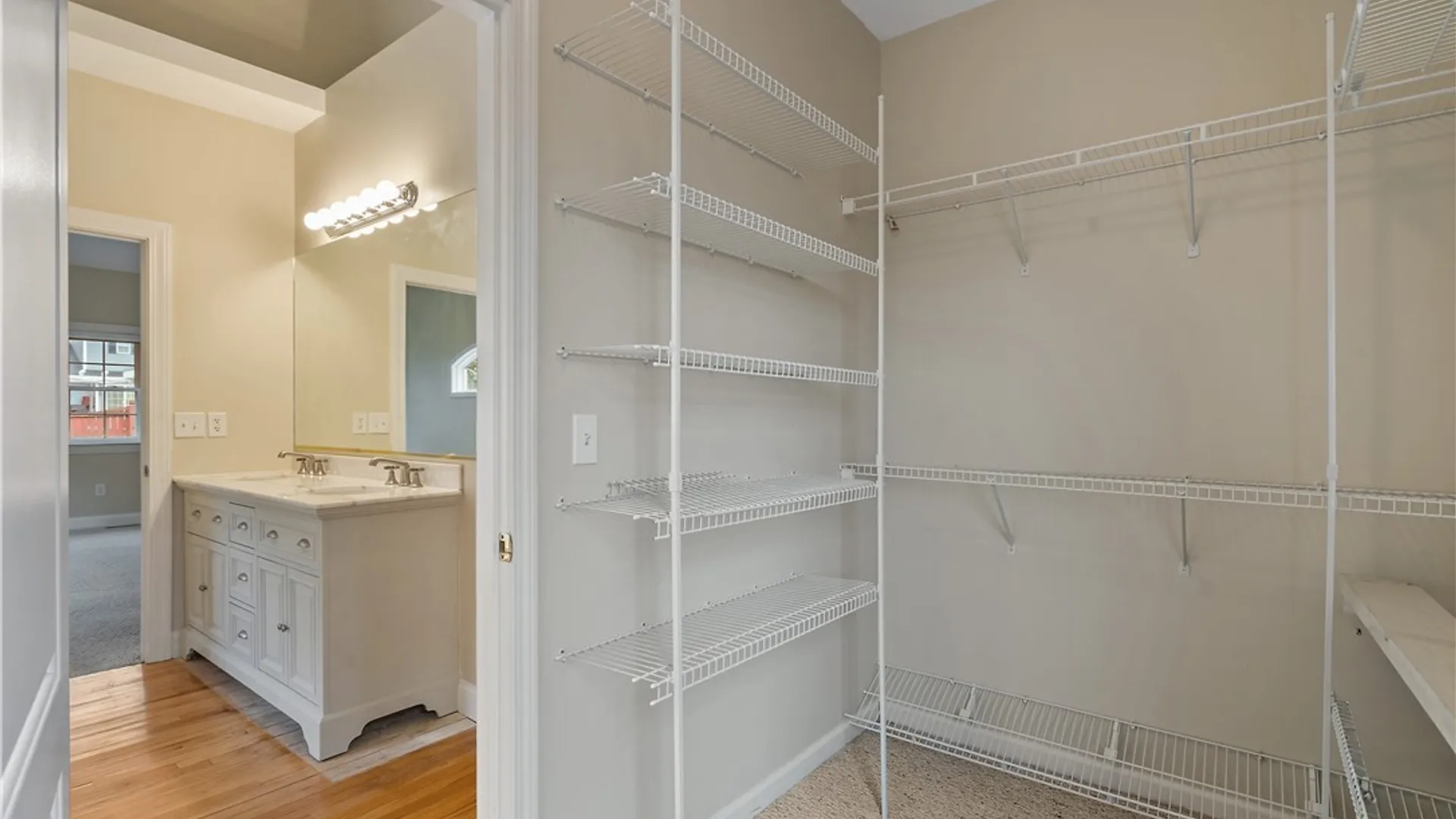 Property at 7541 Plum Hollow Circle, Clay, NY 13090 26