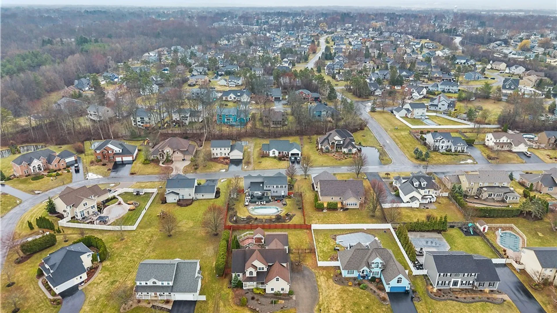 Property at 7541 Plum Hollow Circle, Clay, NY 13090 41