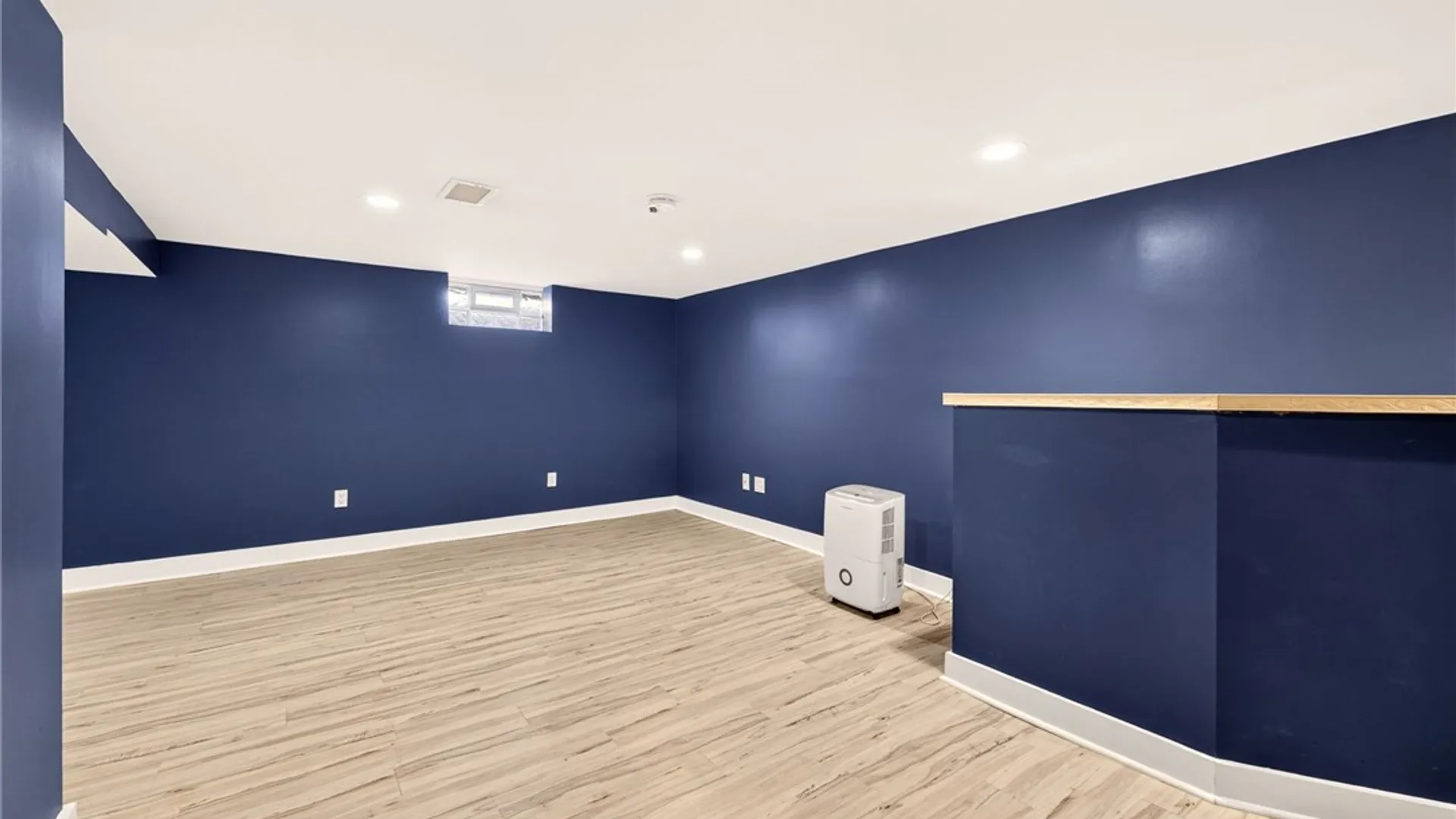 Property at 421 Kimberly Drive, Brighton, NY 14610 28