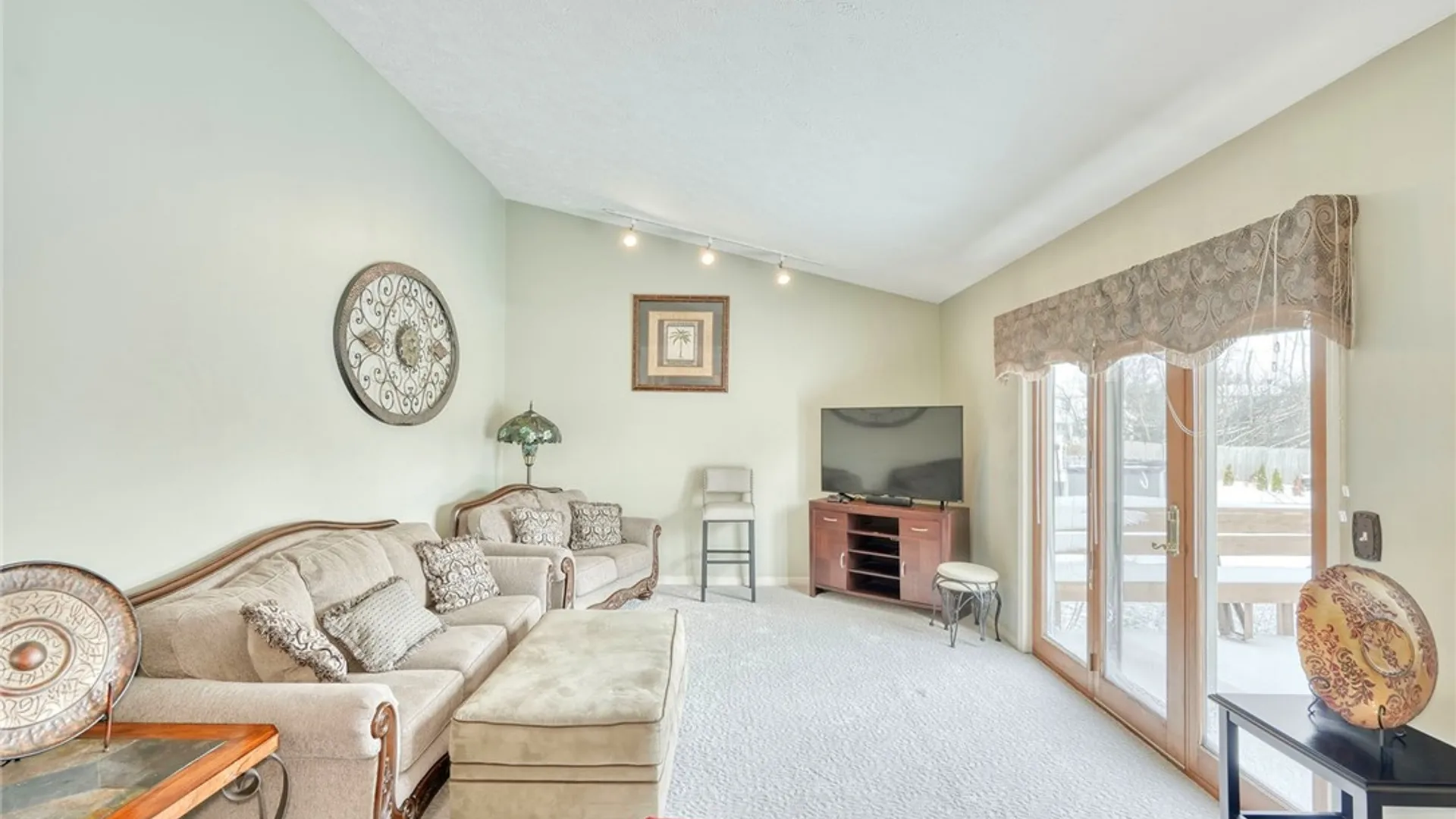 Property at 629 Guinevere Drive, Greece, NY 14626 15