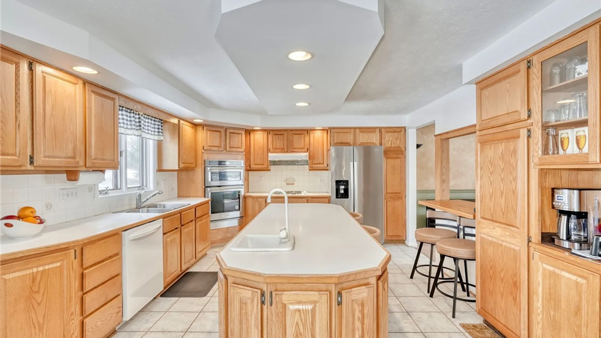 Property at 629 Guinevere Drive, Greece, NY 14626 4