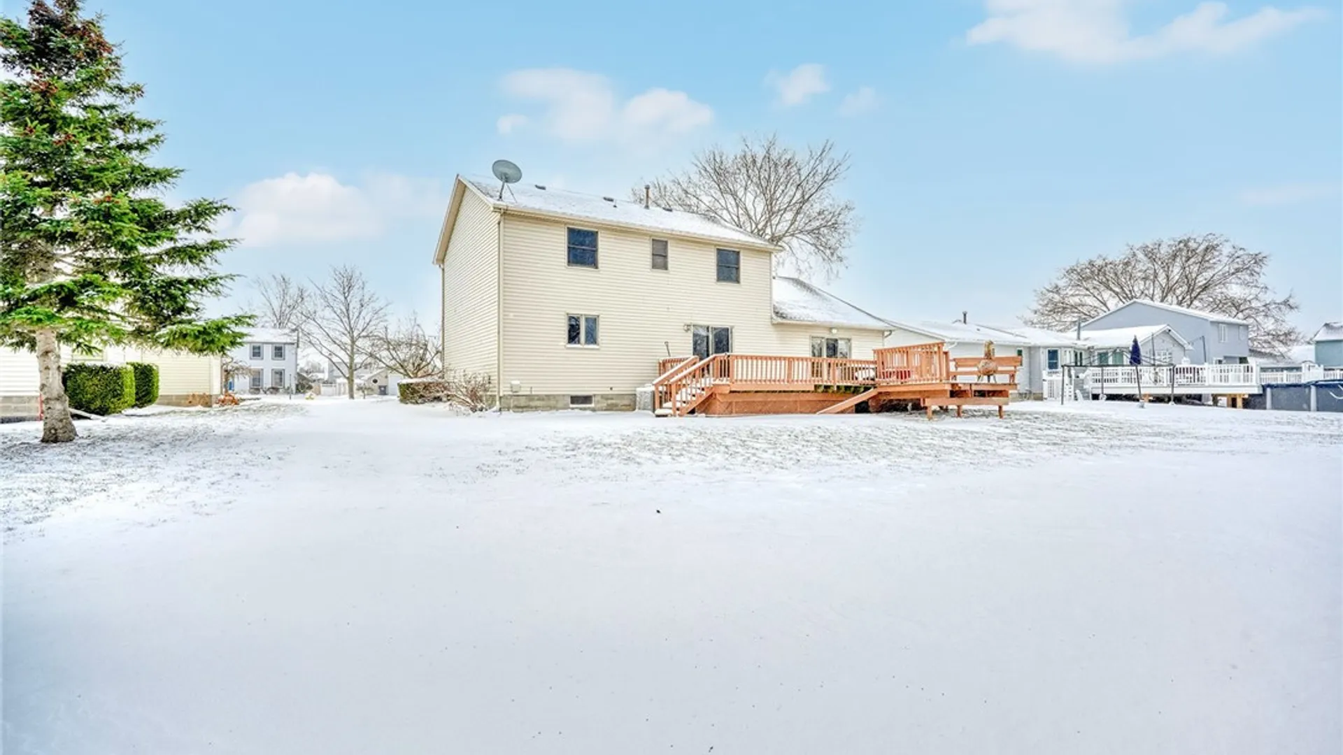 Property at 629 Guinevere Drive, Greece, NY 14626 44