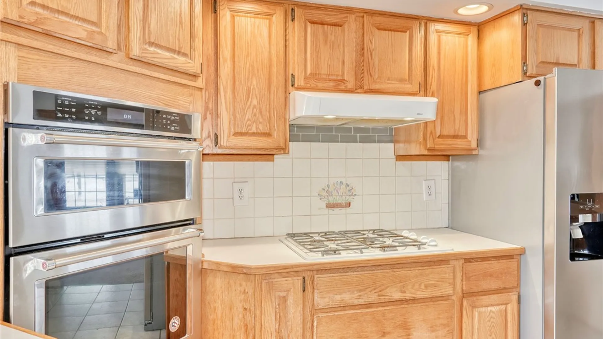 Property at 629 Guinevere Drive, Greece, NY 14626 8