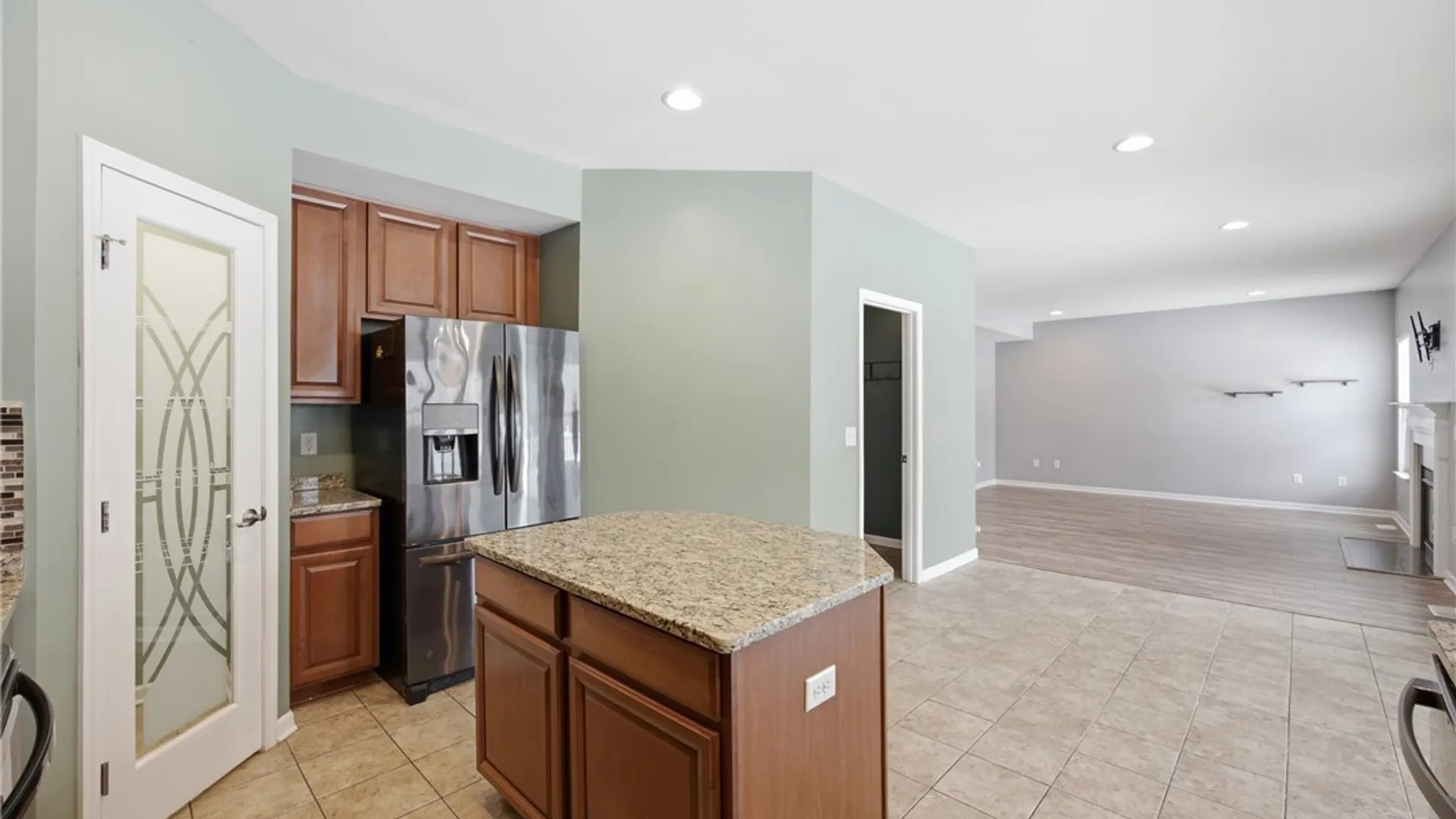 Property at 1 Skylark Lane, Wheatfield, NY 14304 14