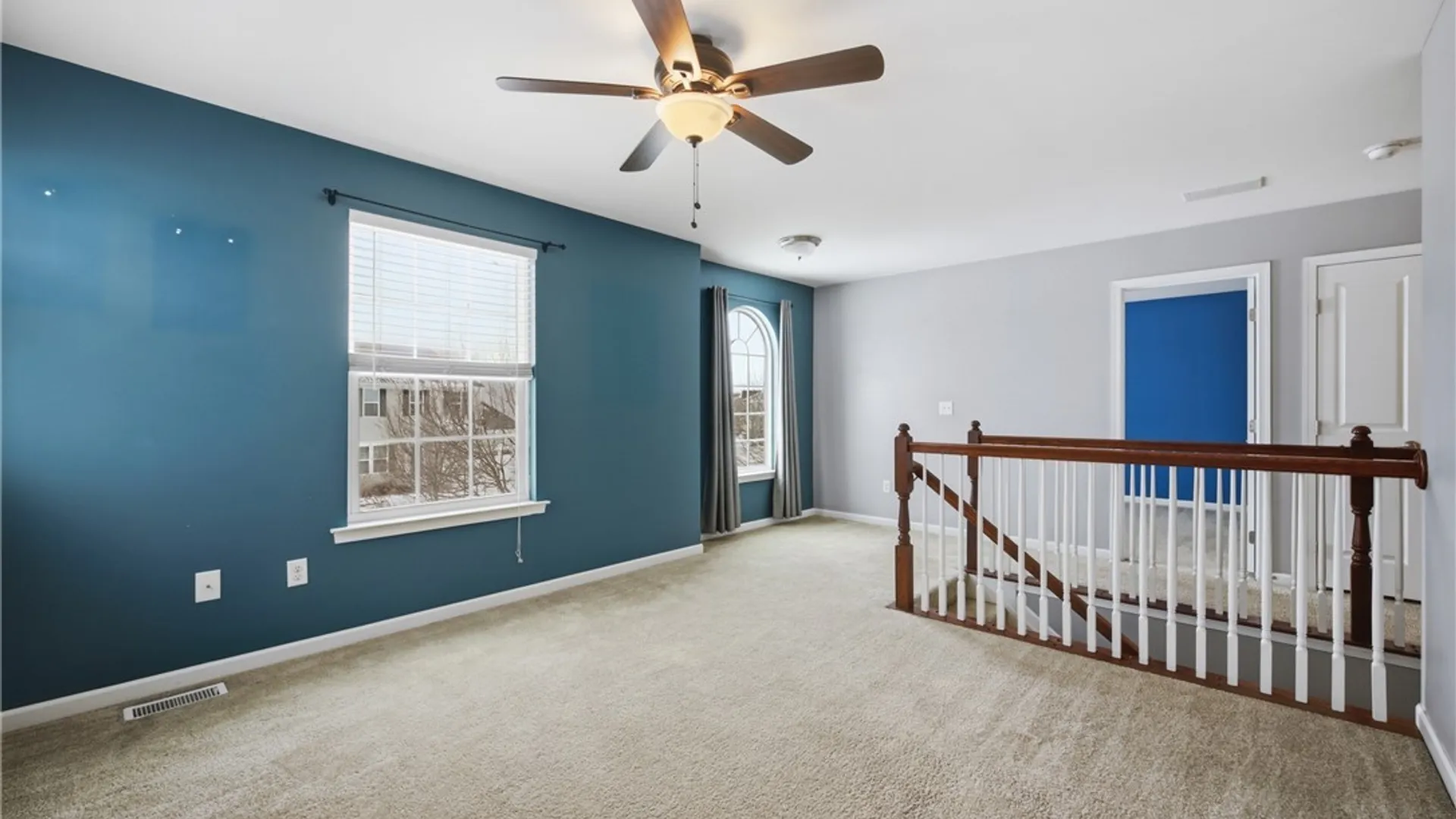 Property at 1 Skylark Lane, Wheatfield, NY 14304 21