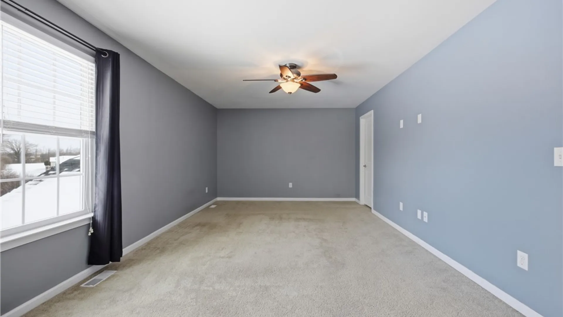 Property at 1 Skylark Lane, Wheatfield, NY 14304 22