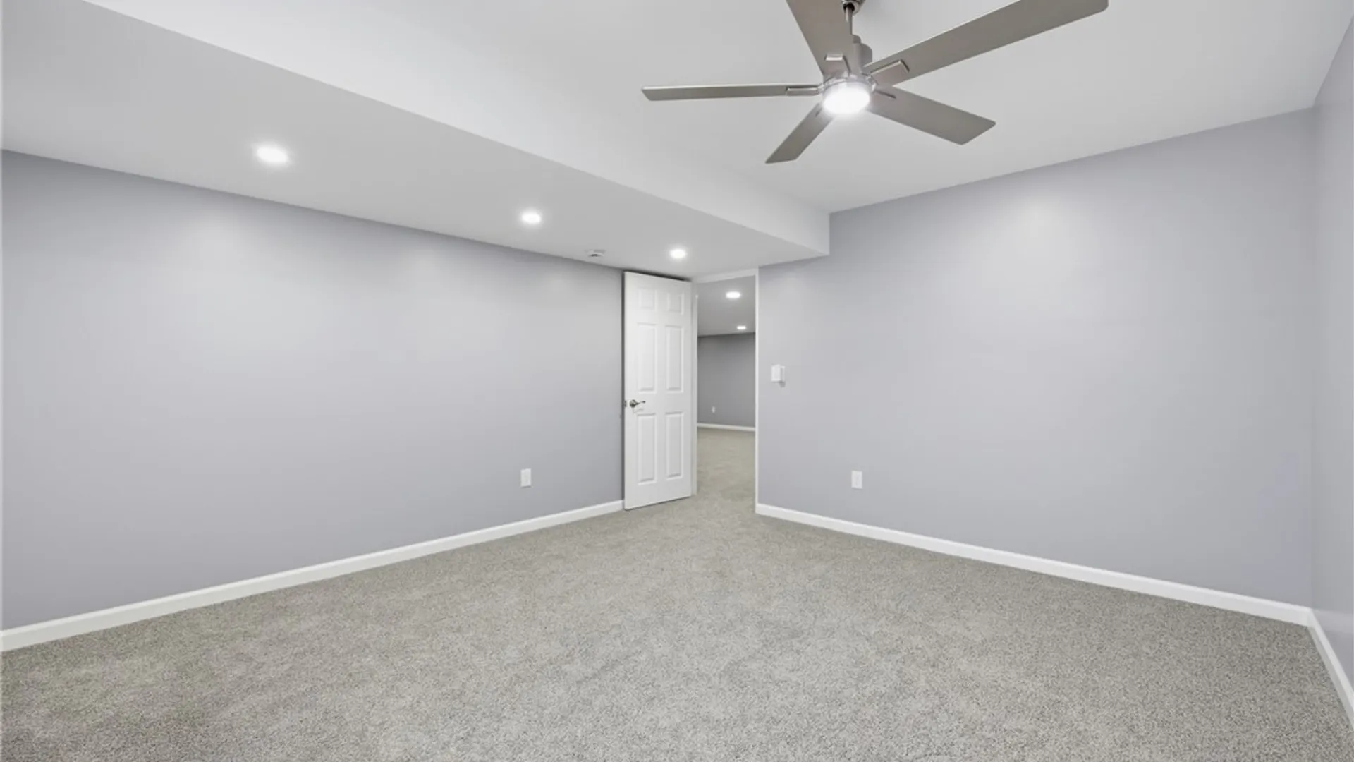 Property at 1 Skylark Lane, Wheatfield, NY 14304 35