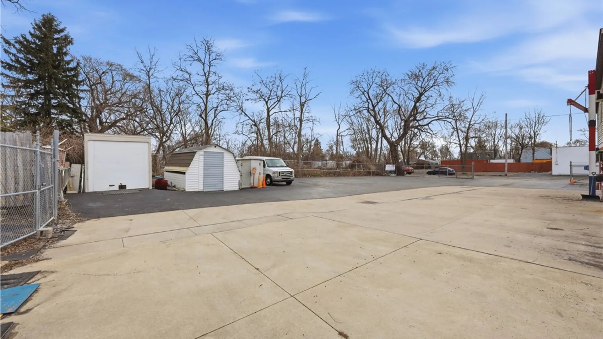 Property at 2910 Louisiana Avenue, Niagara, NY 14305 7