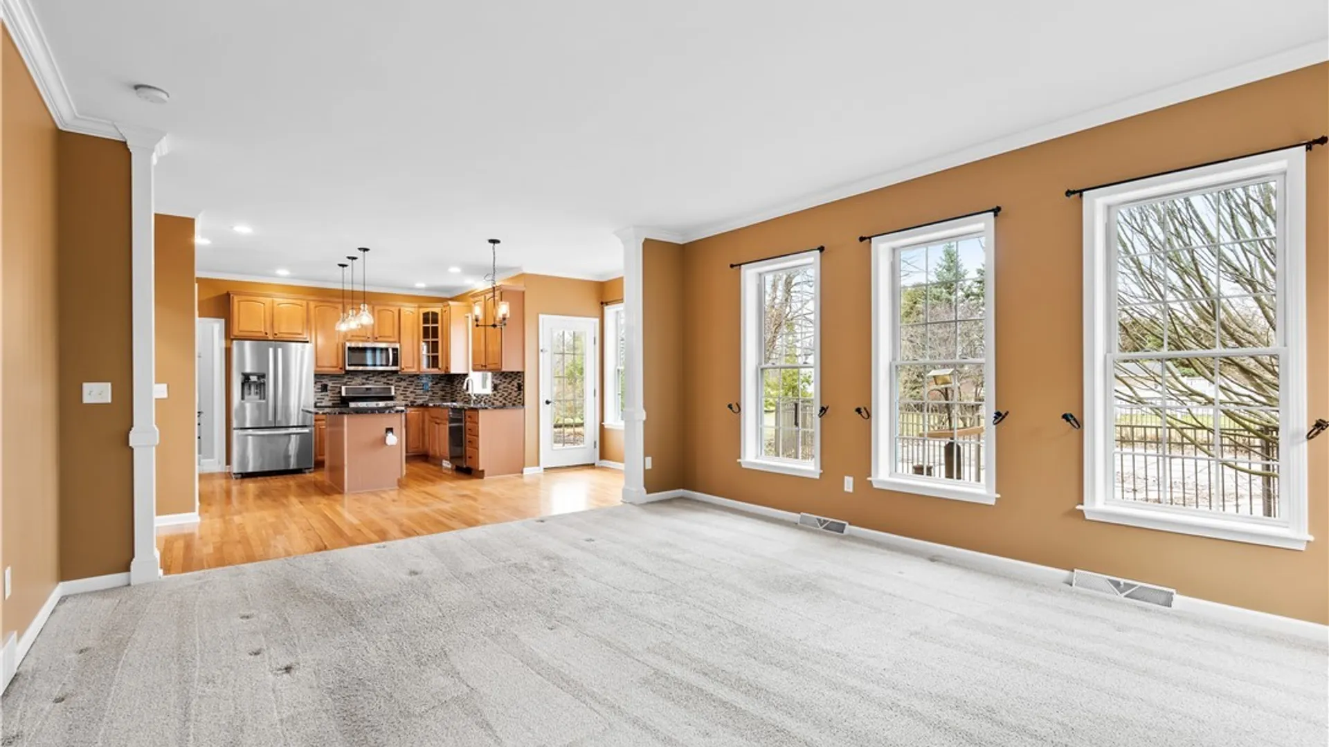 Property at 8735 Alizarin Avenue, Cicero, NY 13039 16