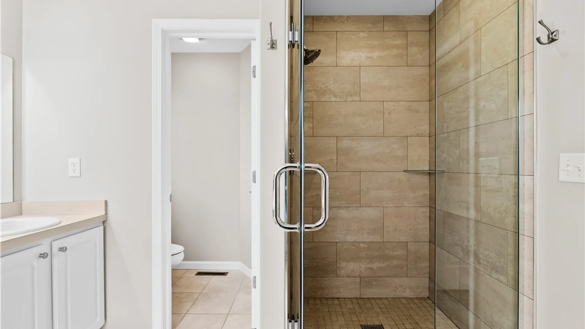 Property at 8735 Alizarin Avenue, Cicero, NY 13039 29