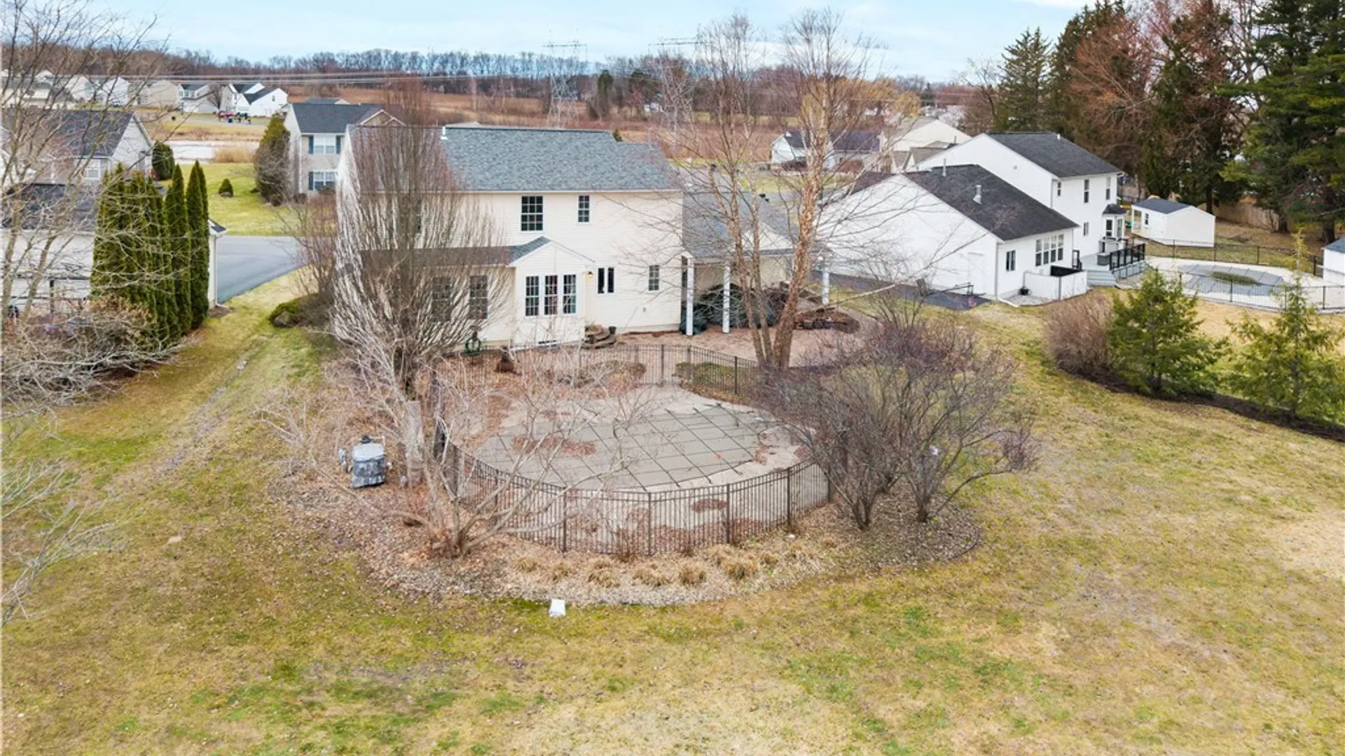 Property at 8735 Alizarin Avenue, Cicero, NY 13039 35