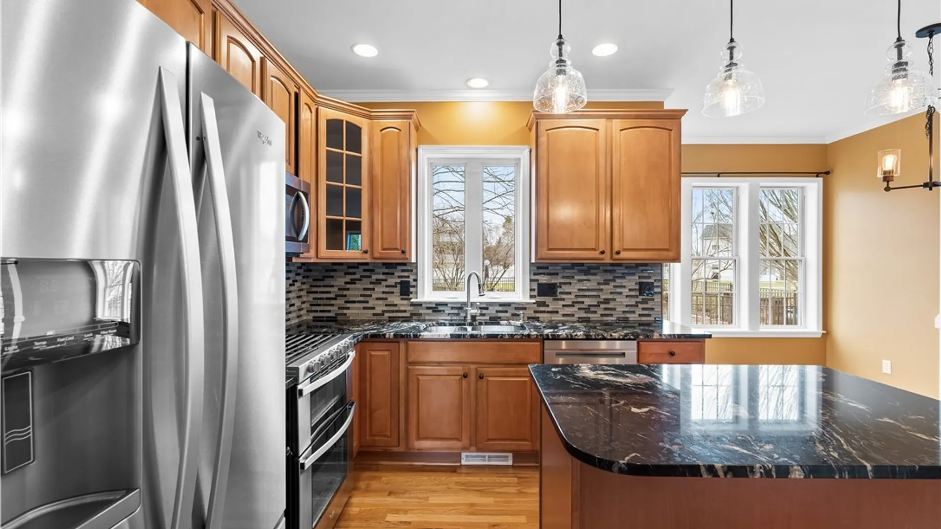 Property at 8735 Alizarin Avenue, Cicero, NY 13039 7