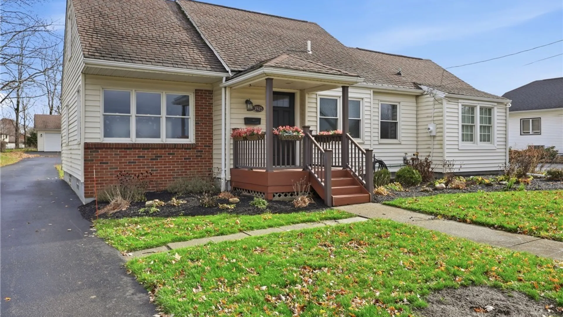 Property at 3925 Buffalo Street, Orchard Park, NY 14127 3