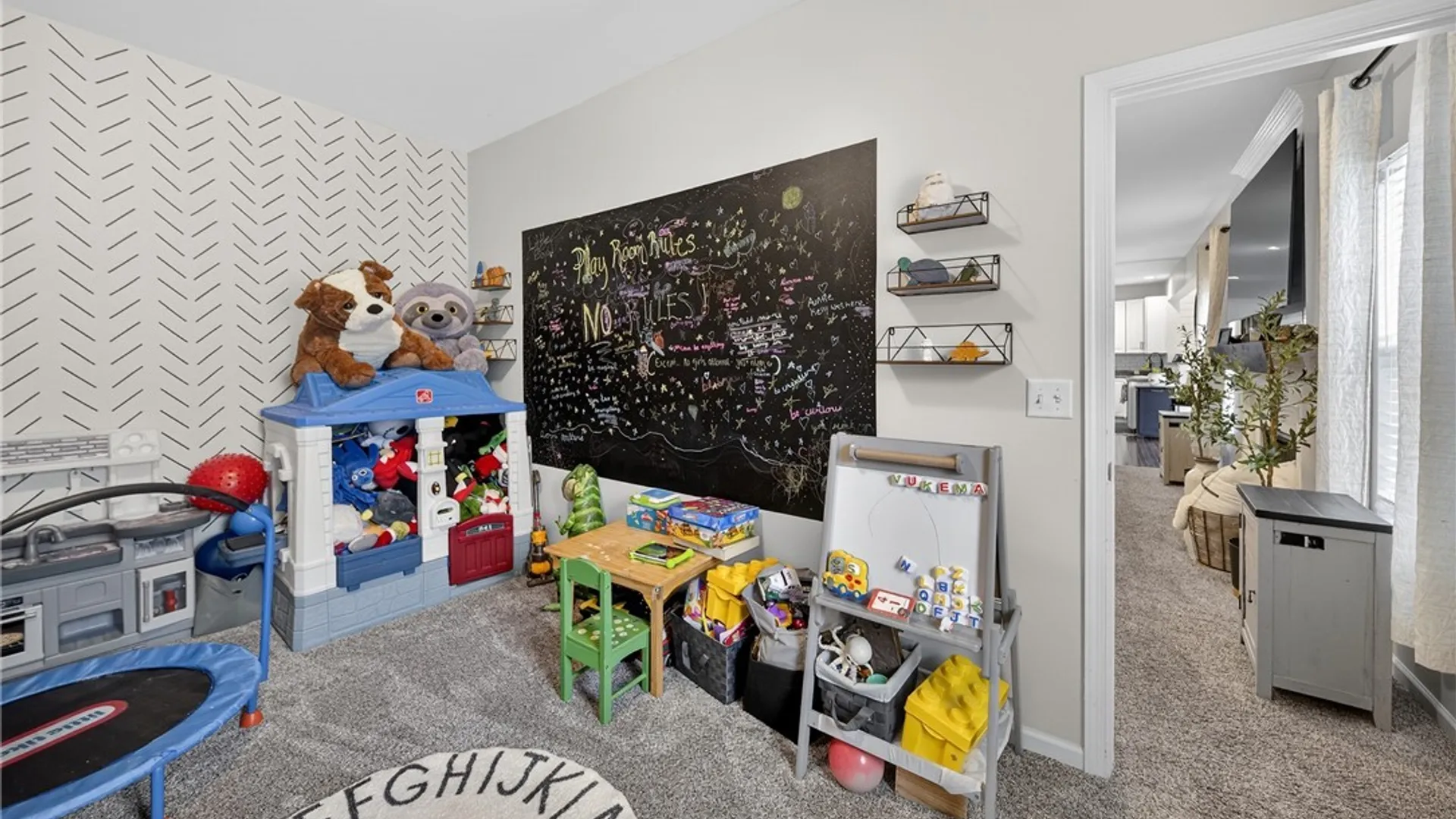 Property at 8524 Mcnamara Drive, Clay, NY 13041 22