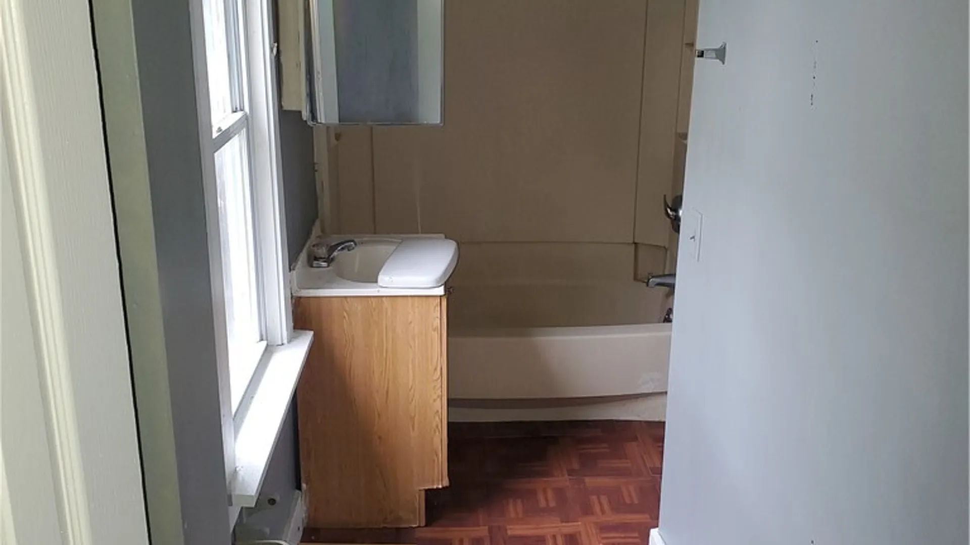 Property at 102 Jefferson Avenue, Rochester, NY 14611 11