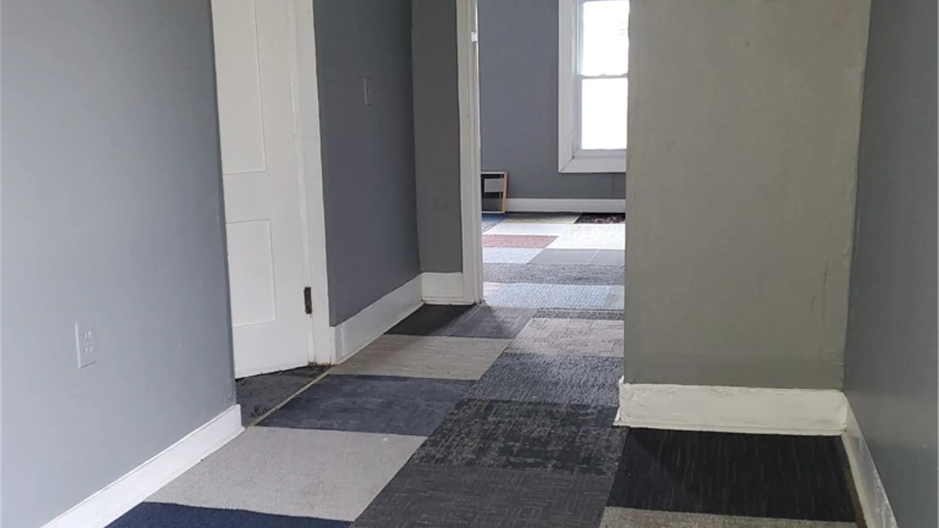 Property at 102 Jefferson Avenue, Rochester, NY 14611 12