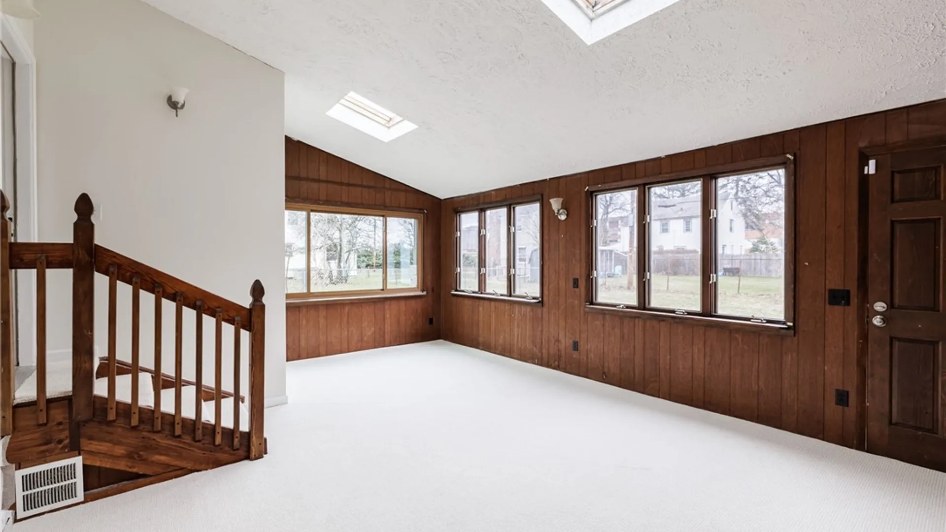 Property at 190 Lattimore Road, Rochester, NY 14620 22