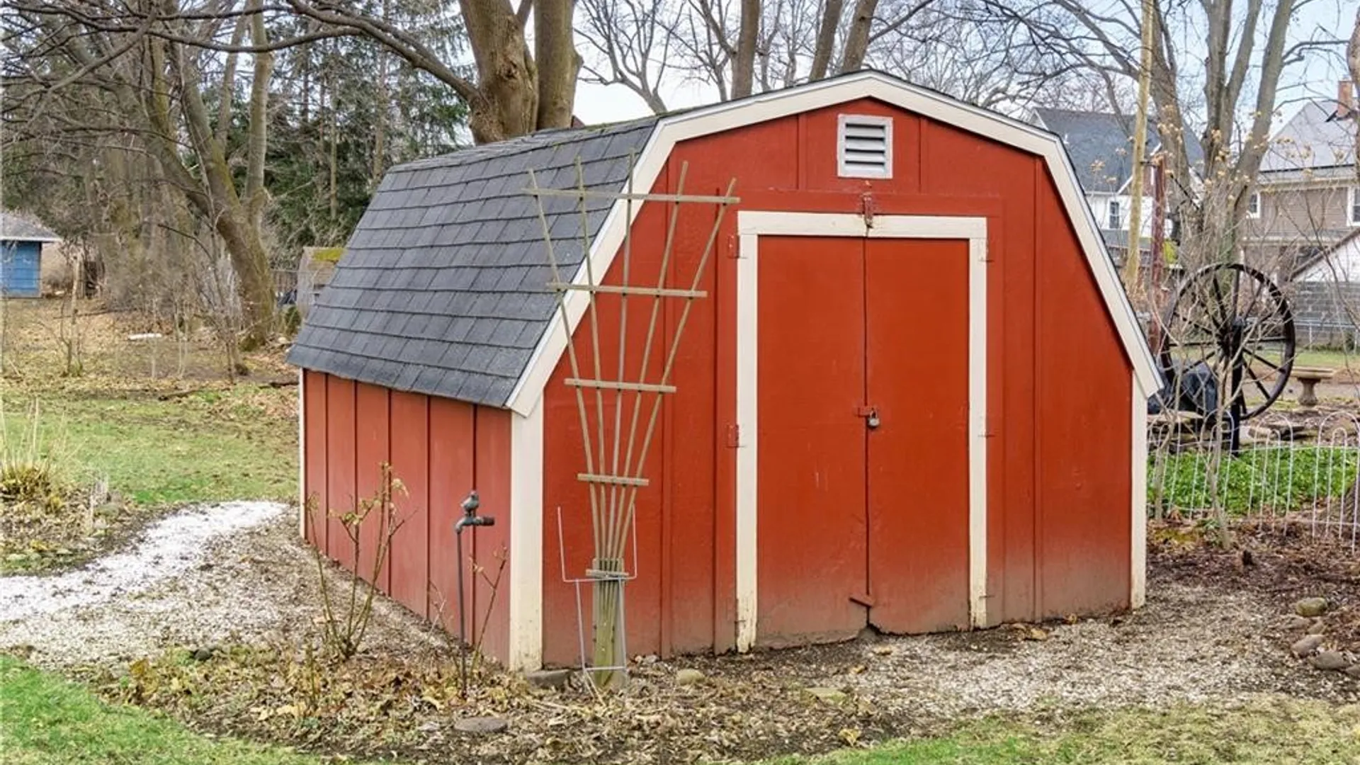 Property at 6239 State Route 21, Williamson, NY 14589 40