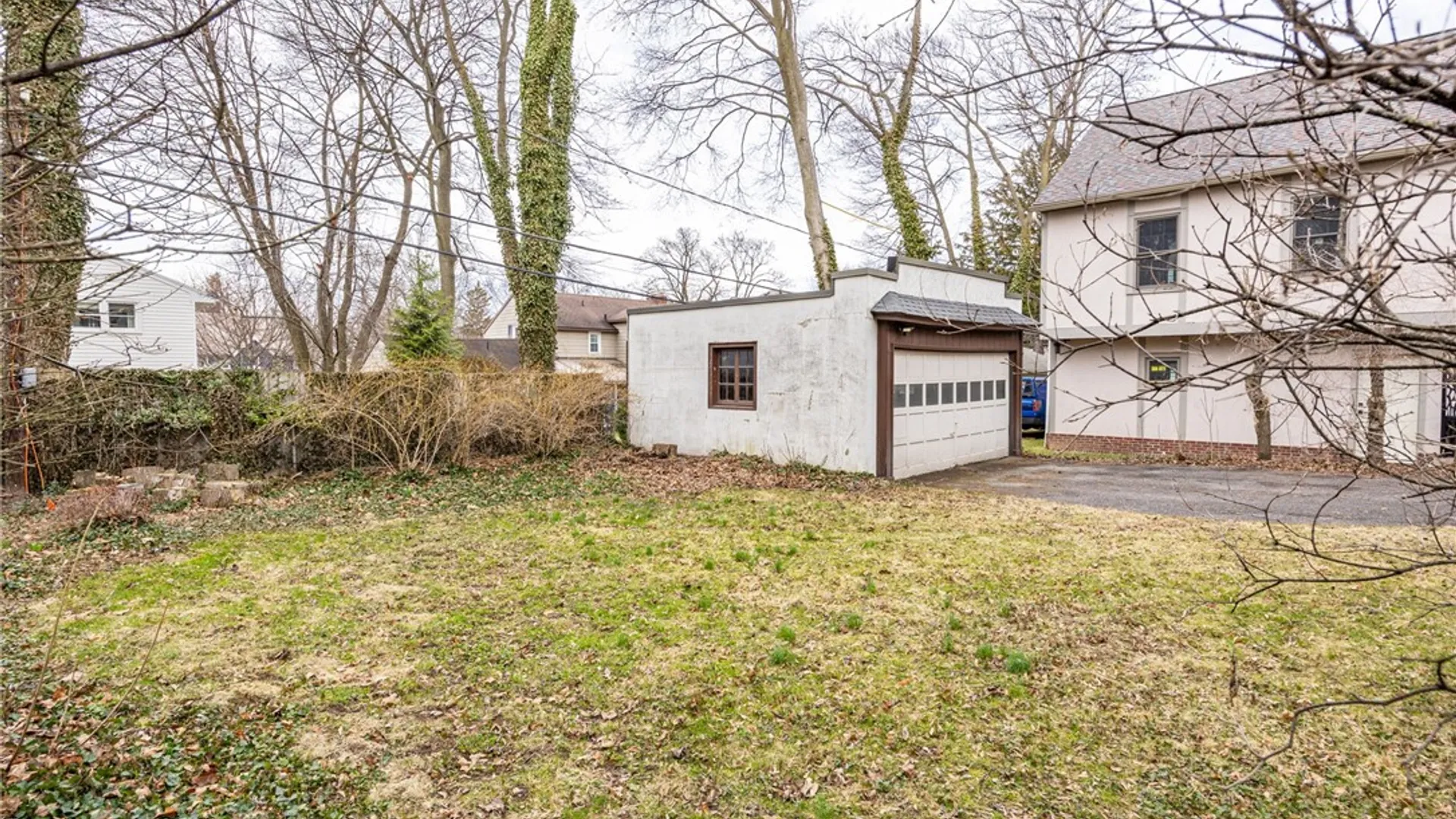 Property at 275 Yarmouth Road, Rochester, NY 14610 47