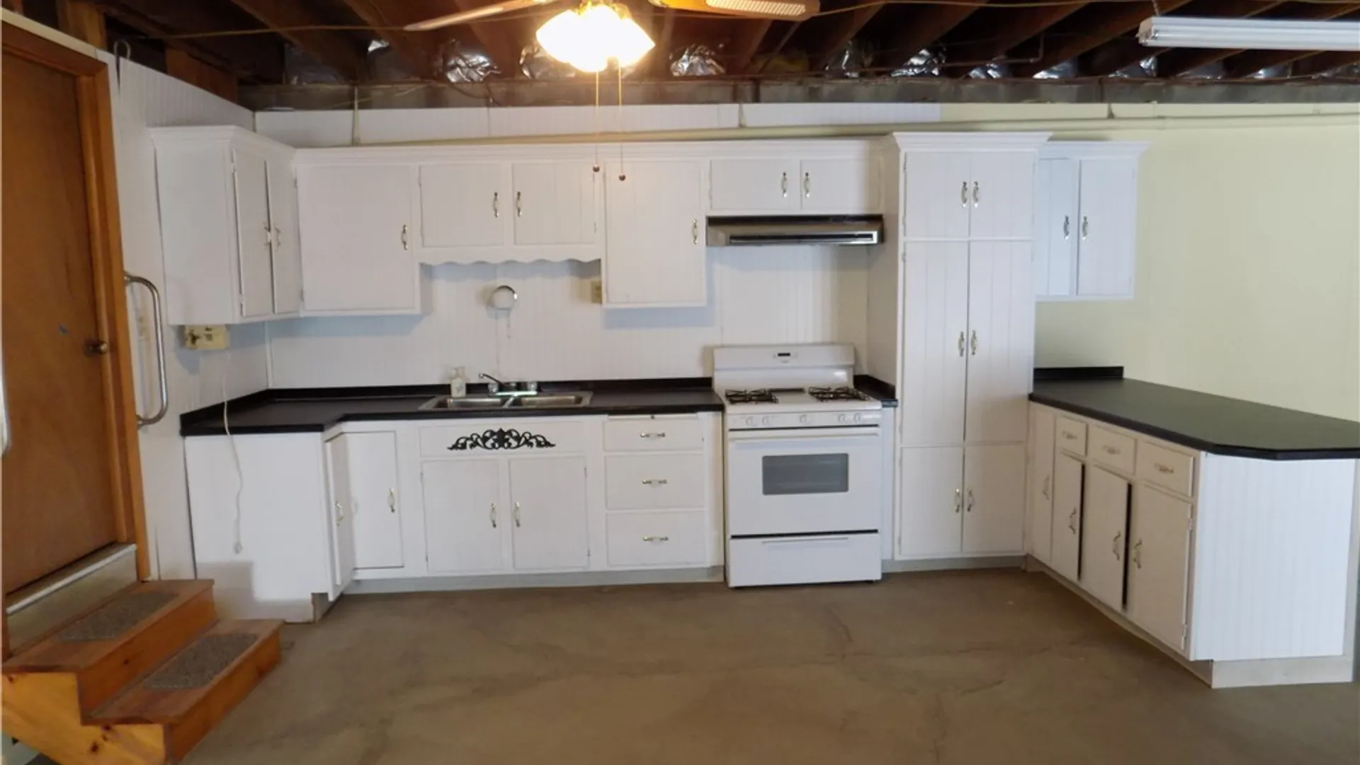 Property at 9538 Maynard Drive, Marcy, NY 13403 18