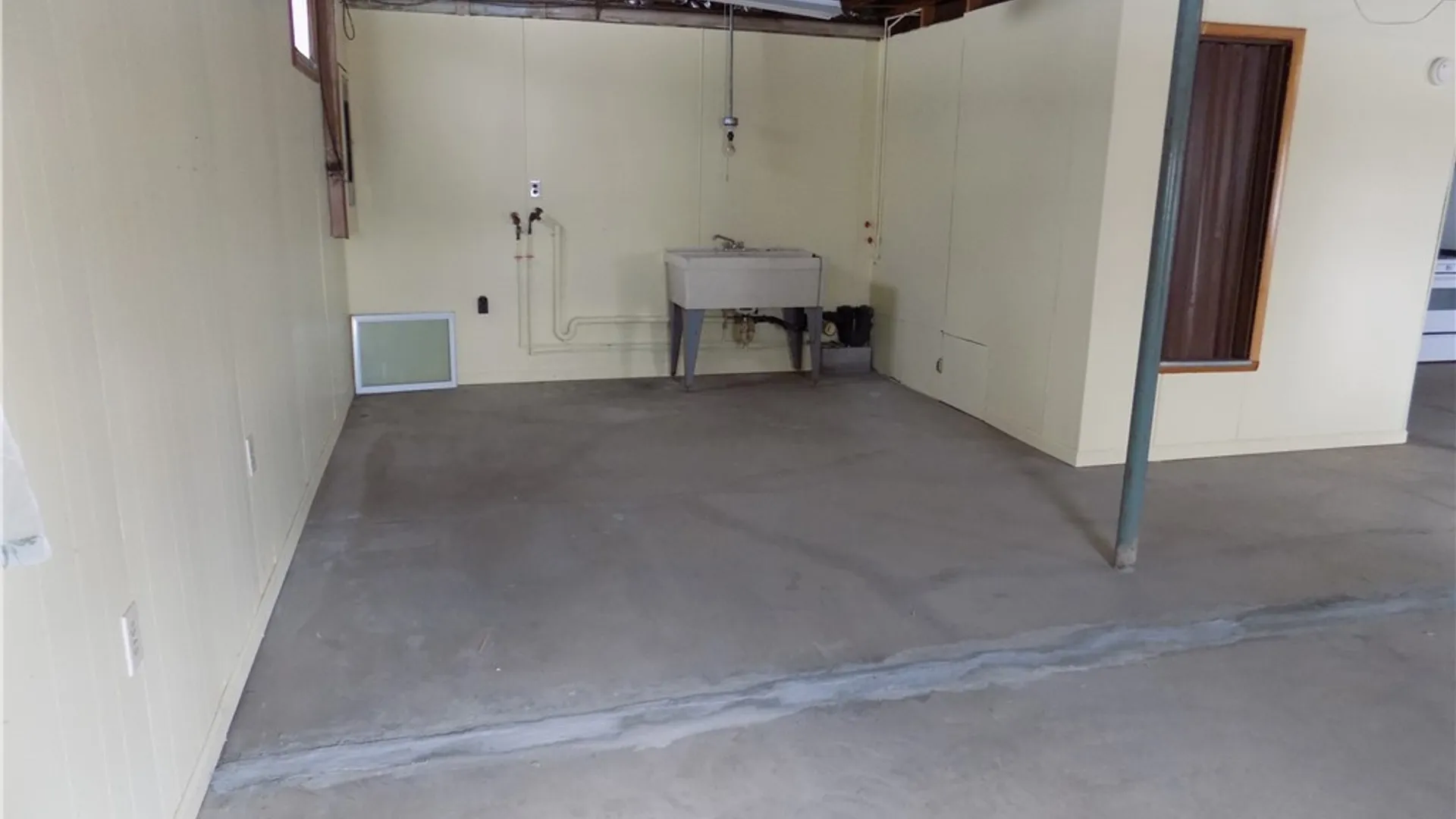 Property at 9538 Maynard Drive, Marcy, NY 13403 21