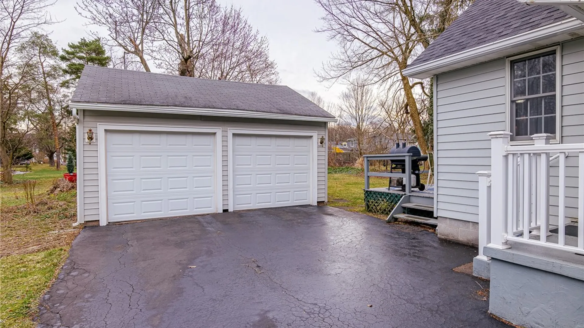 Property at 27 South Avenue, Perinton, NY 14450 47