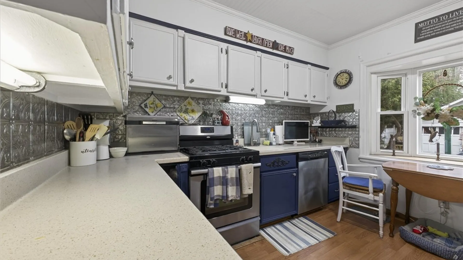 Property at 96 Thomas Avenue, Irondequoit, NY 14617 10