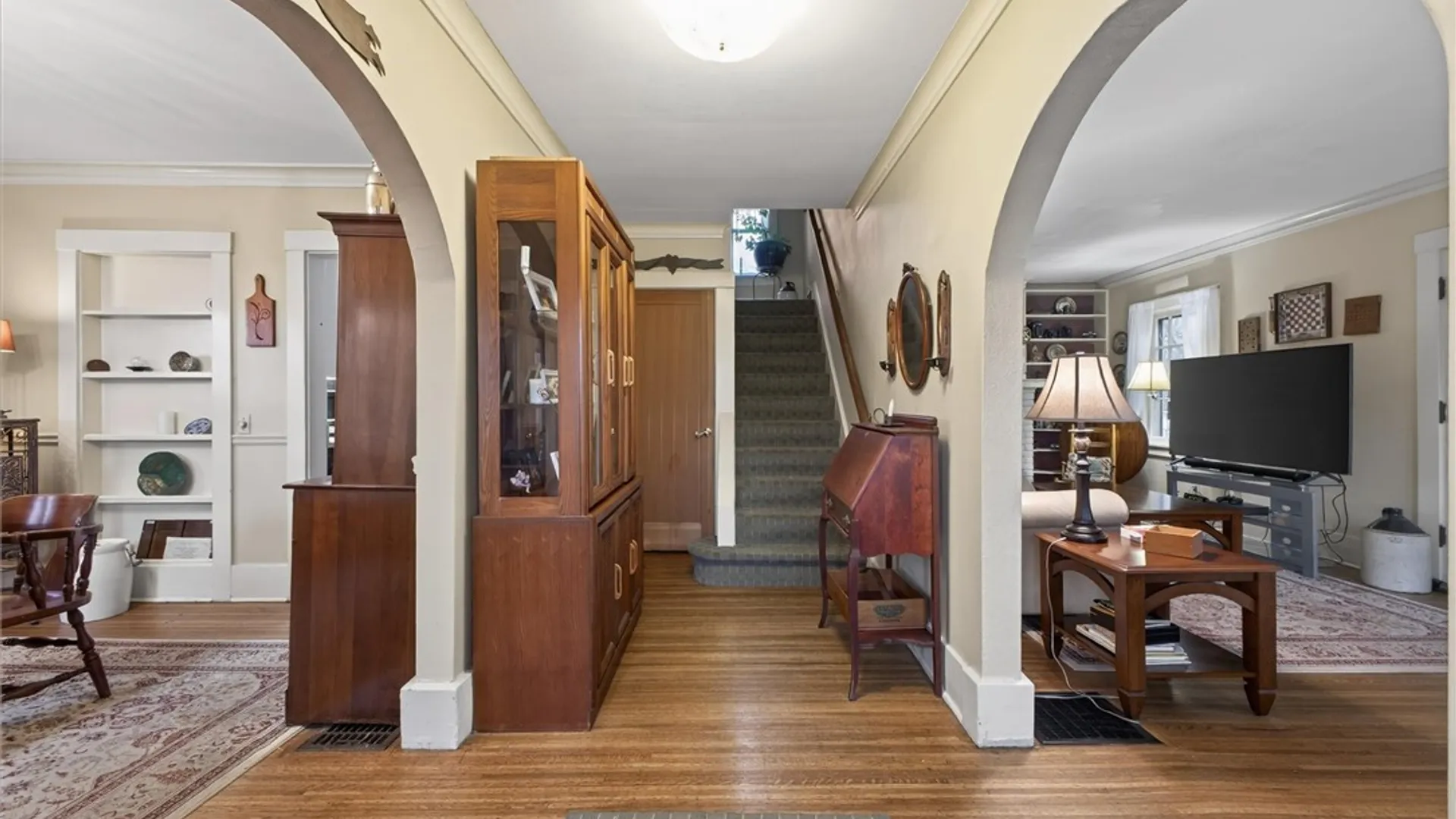 Property at 96 Thomas Avenue, Irondequoit, NY 14617 5