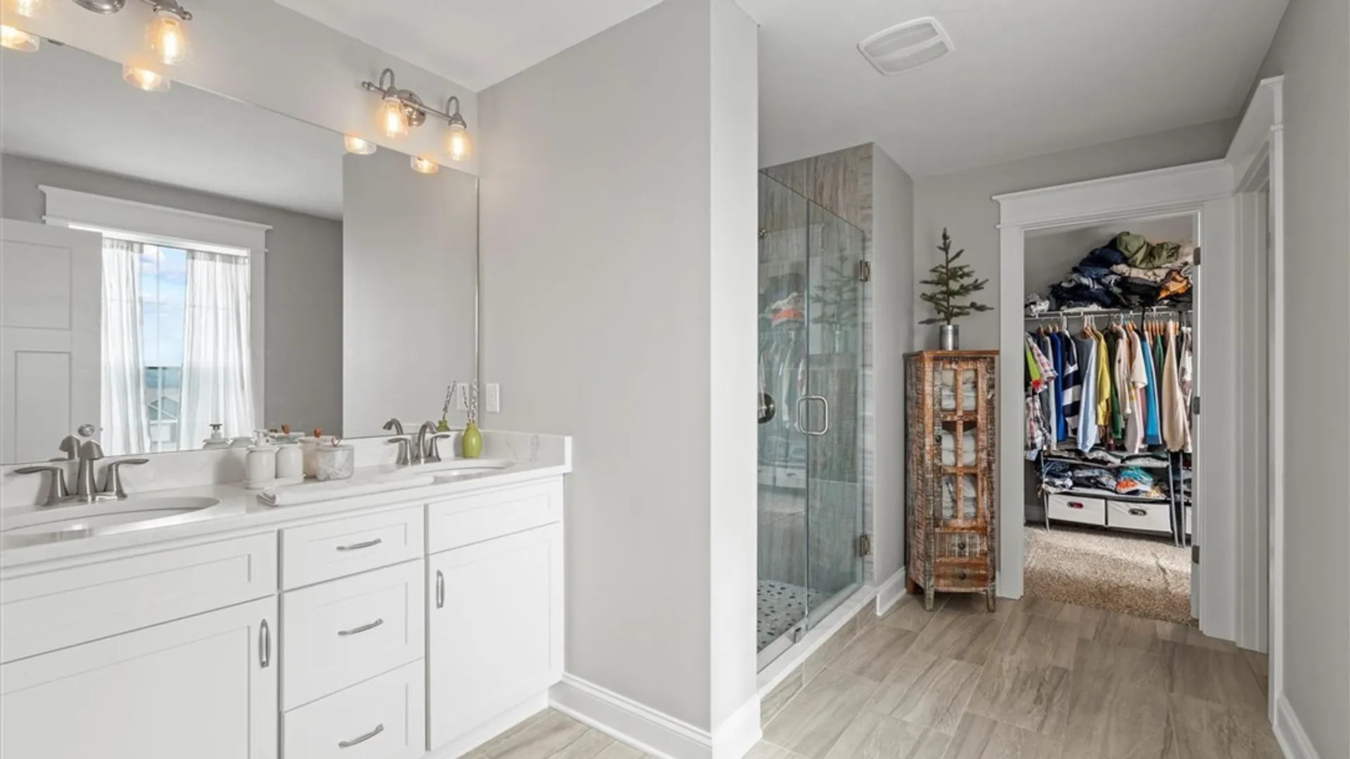 Property at 104 Arch Stone Way, Camillus, NY 13031 31