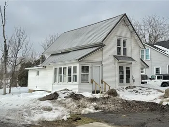 Property at 377 Main Street, Schroeppel, NY 13135