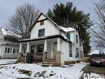 12 Crown Street, Jamestown, NY 14701