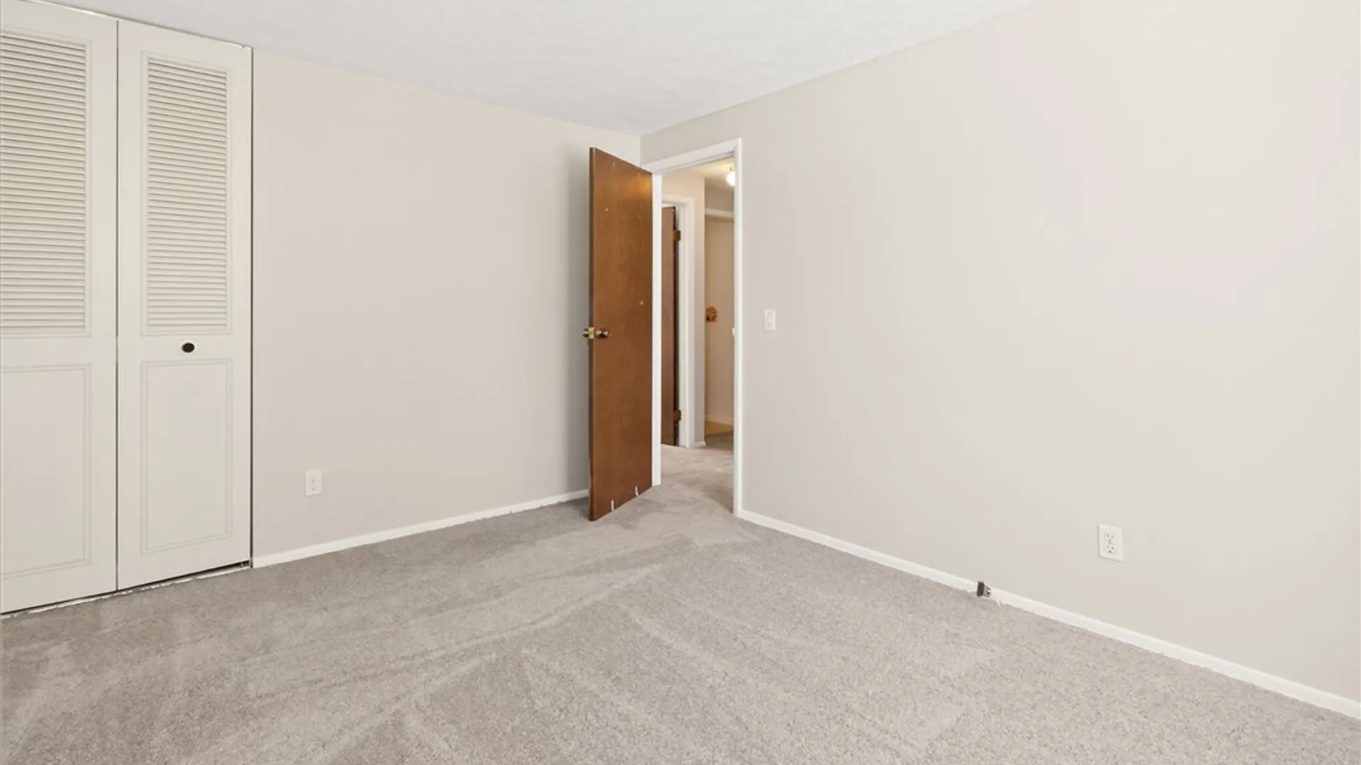 Property at 45 Marberth Drive, Henrietta, NY 14467 28