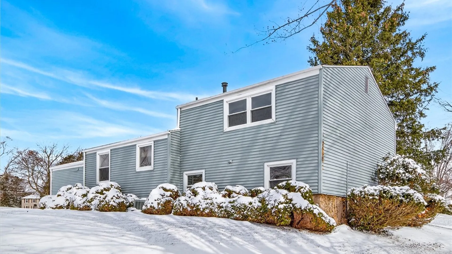 Property at 45 Marberth Drive, Henrietta, NY 14467 40