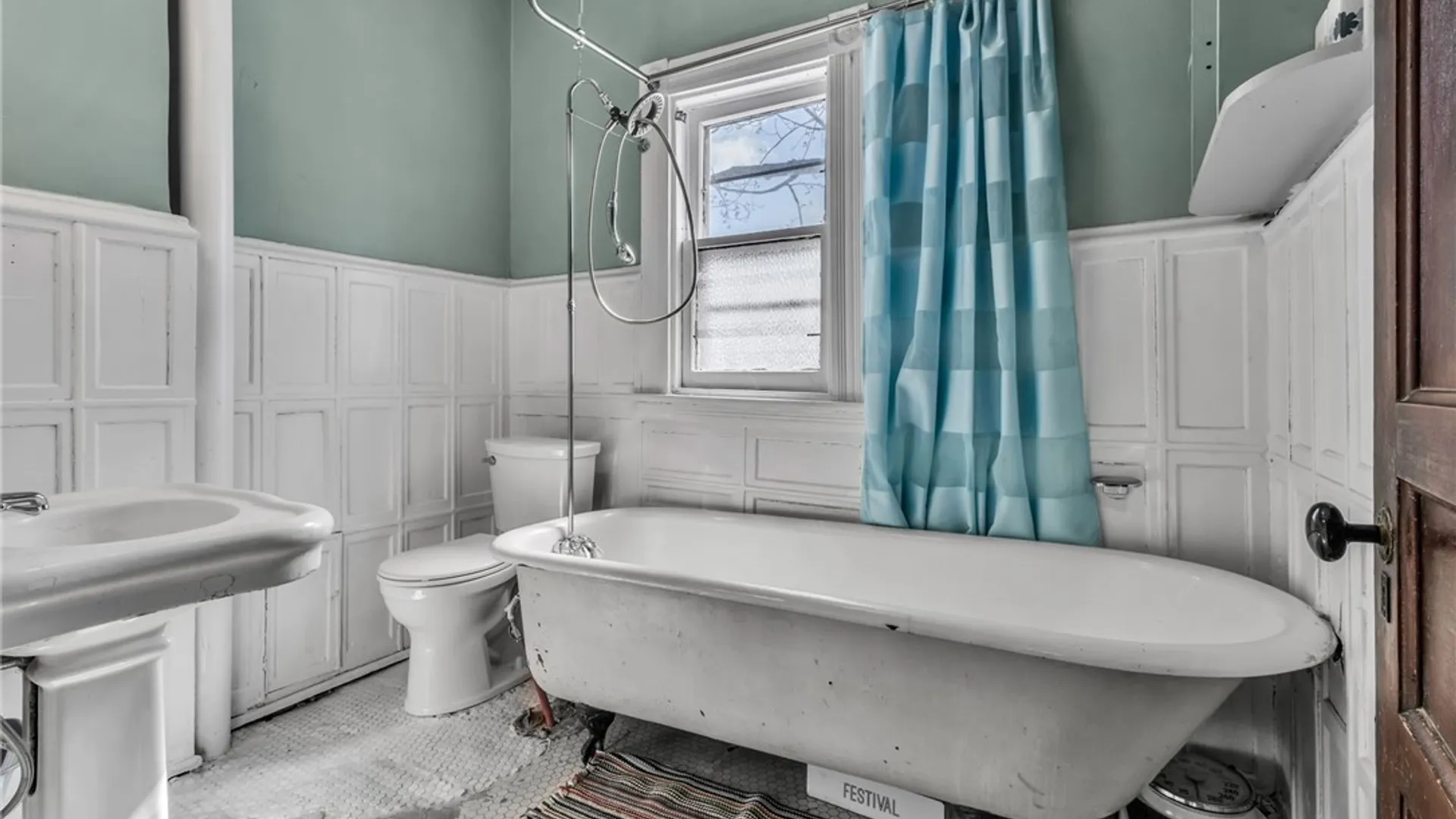 Property at 484 Richmond Avenue, Buffalo, NY 14222 28