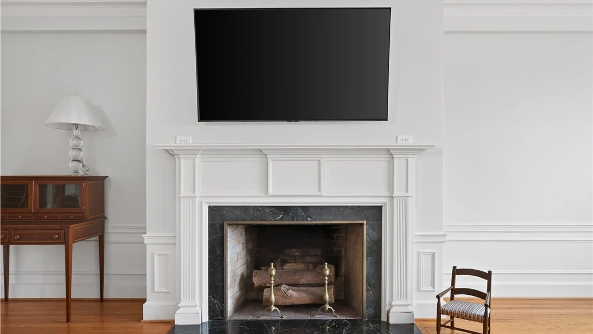 Property at 33 Gates Circle, Buffalo, NY 14209 19