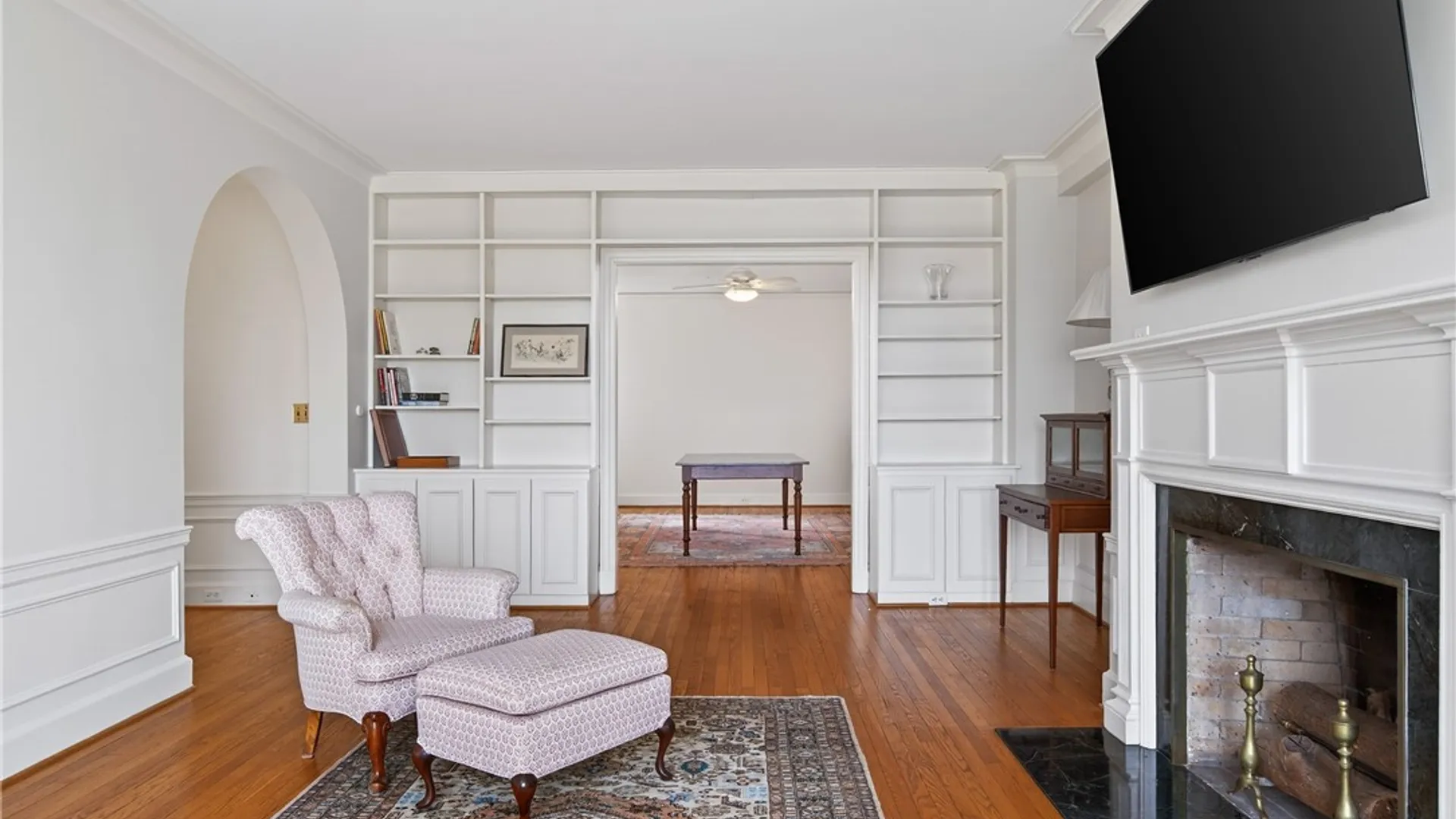 Property at 33 Gates Circle, Buffalo, NY 14209 20