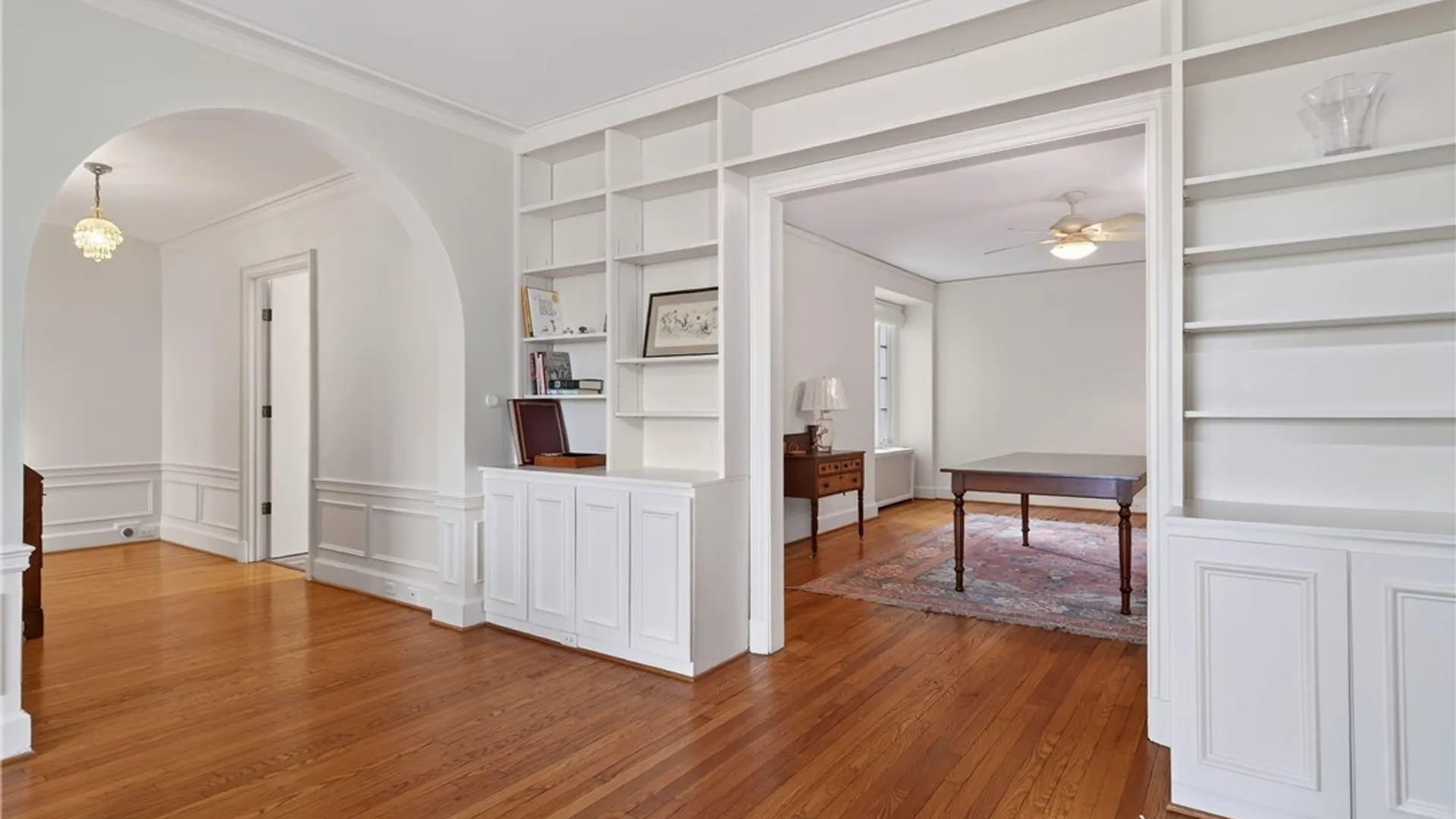 Property at 33 Gates Circle, Buffalo, NY 14209 21