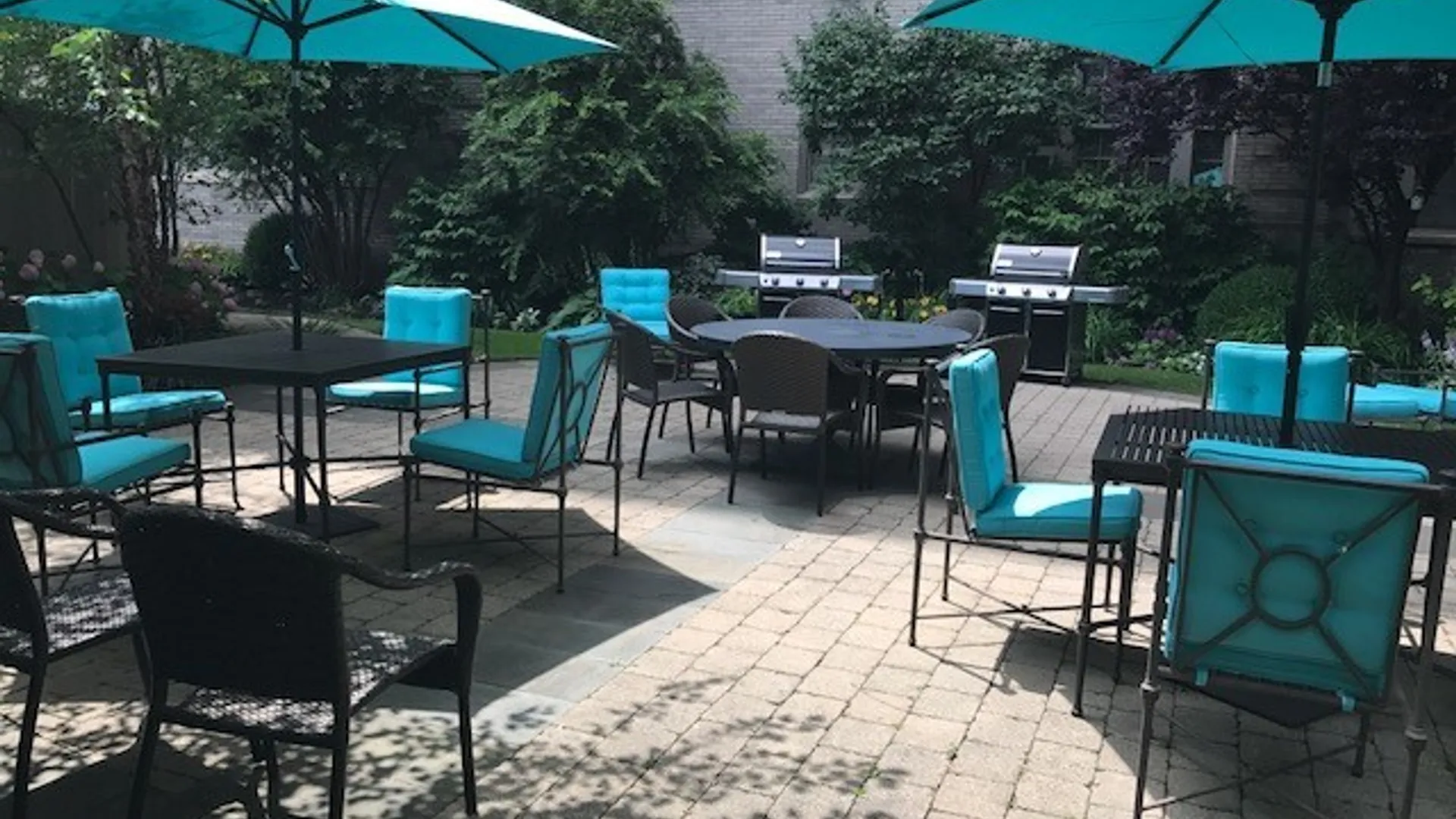 Property at 33 Gates Circle, Buffalo, NY 14209 34