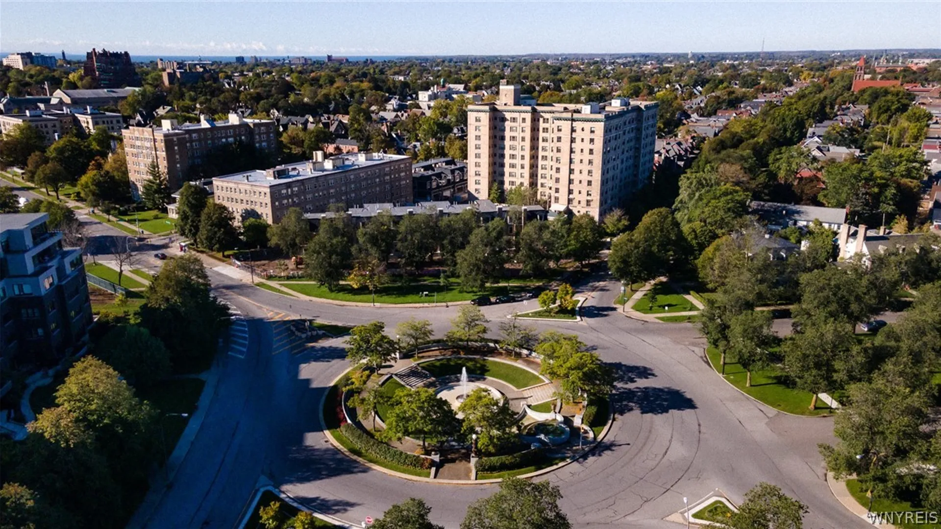 Property at 33 Gates Circle, Buffalo, NY 14209 37