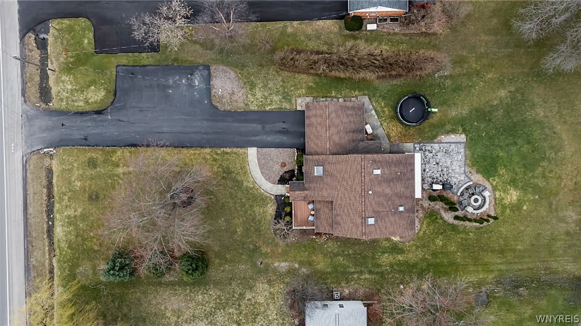 Property at 6727 Campbell Boulevard, Pendleton, NY 14094 47