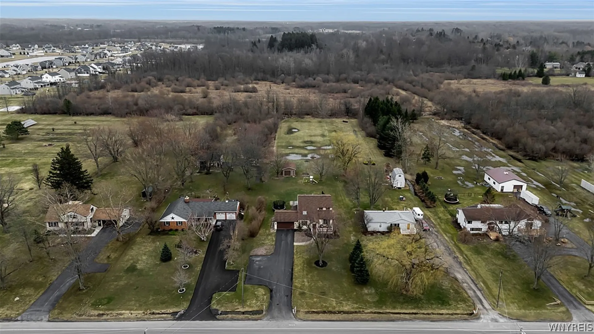 Property at 6727 Campbell Boulevard, Pendleton, NY 14094 48