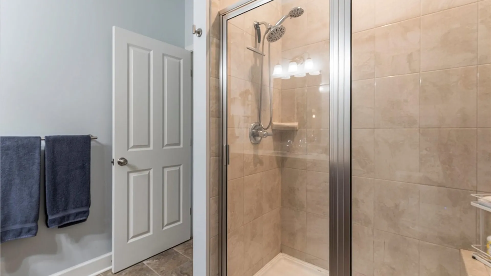 Property at 14 Thompson Lane, Canandaigua City, NY 14424 25