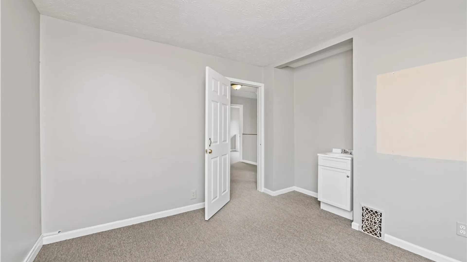 Property at 135 Ridge Road, Rochester, NY 14615 28